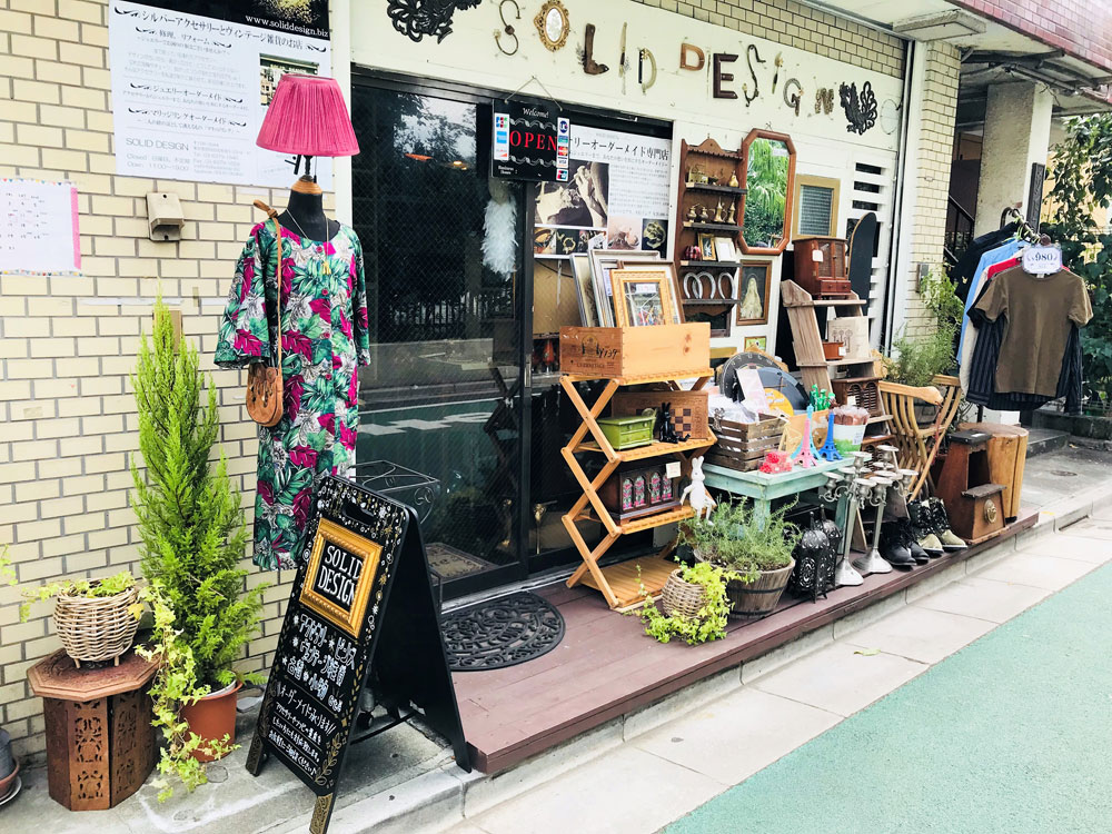 antique,雑貨,アンティーク,ショップ,下高井戸,世田谷,tokyo,setagaya,shimotakaido,soliddesign,ソリッドデザイン,オーダーメイド,order,オリジナル,original,OEM製作,OEM,ODM,ノベルティ,グッズ,ソフビ,softvinyl,フィギュア,アクセサリー,accessory,プラチナ,platinum,ゴールド,gold,シルバー925,silver,真鍮,ピューター,ホワイトメタル,シルバーアクセサリー,指輪,リング,ring,ピアス,イヤリング,earring,ネックレス,necklace, ピンズ,ピンバッチ,pins,ギフト,プレゼント,贈り物,かわいい,かっこいい,立体,造形,作る,製作,個性的,独創的,特別,